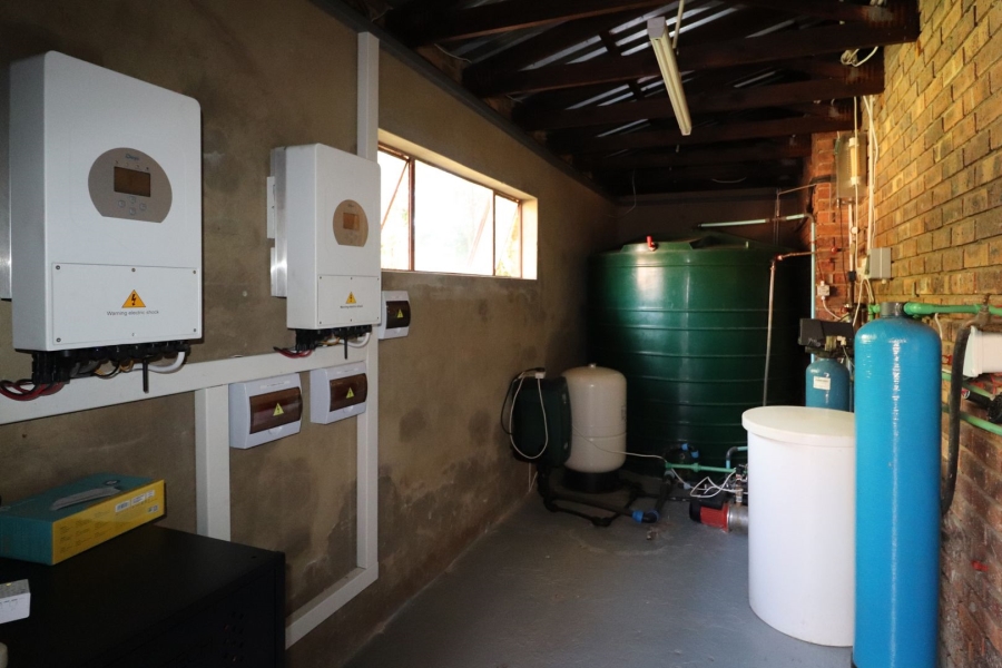 4 Bedroom Property for Sale in Wilkoppies North West